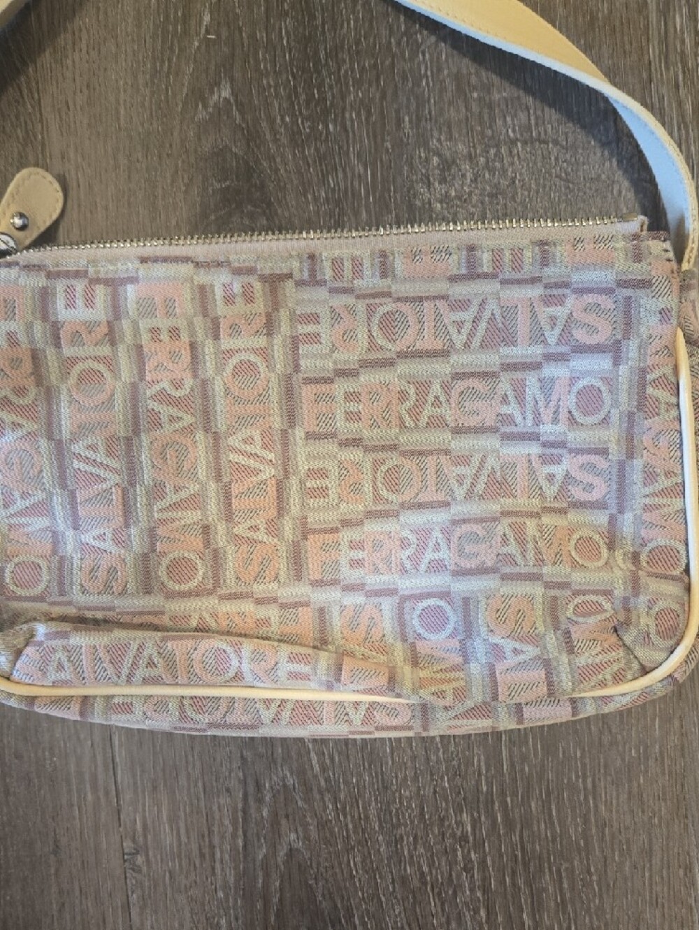 Salvatore Ferragamo Beige Logo Crossbody Pouch with Ivory Trim - Picture 6 of 8